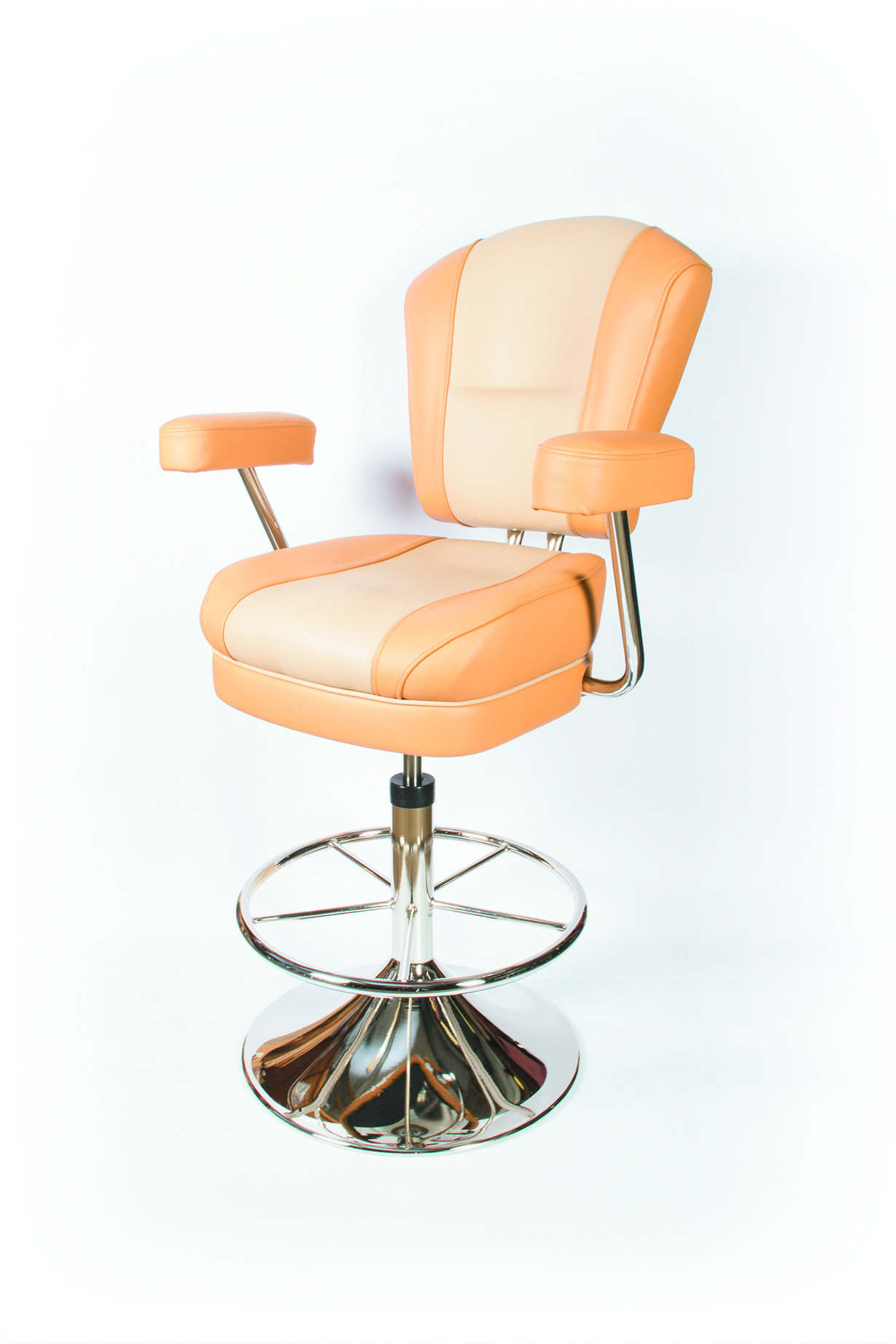 Encore Chair with Arms