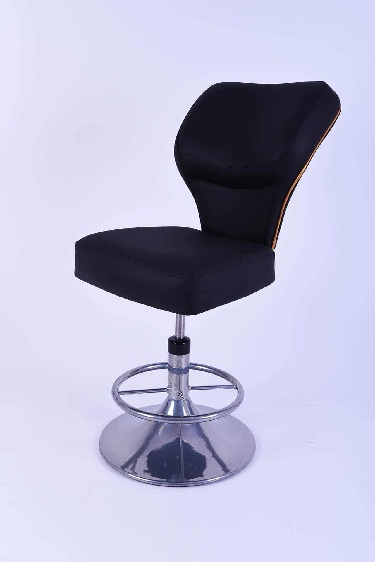 monte-carlo-chair