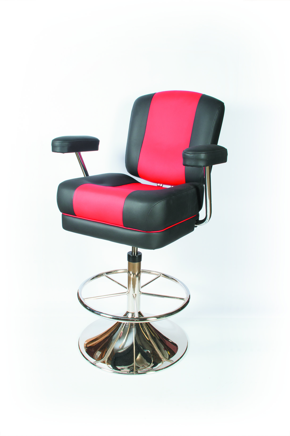 Signature Chair with Arms