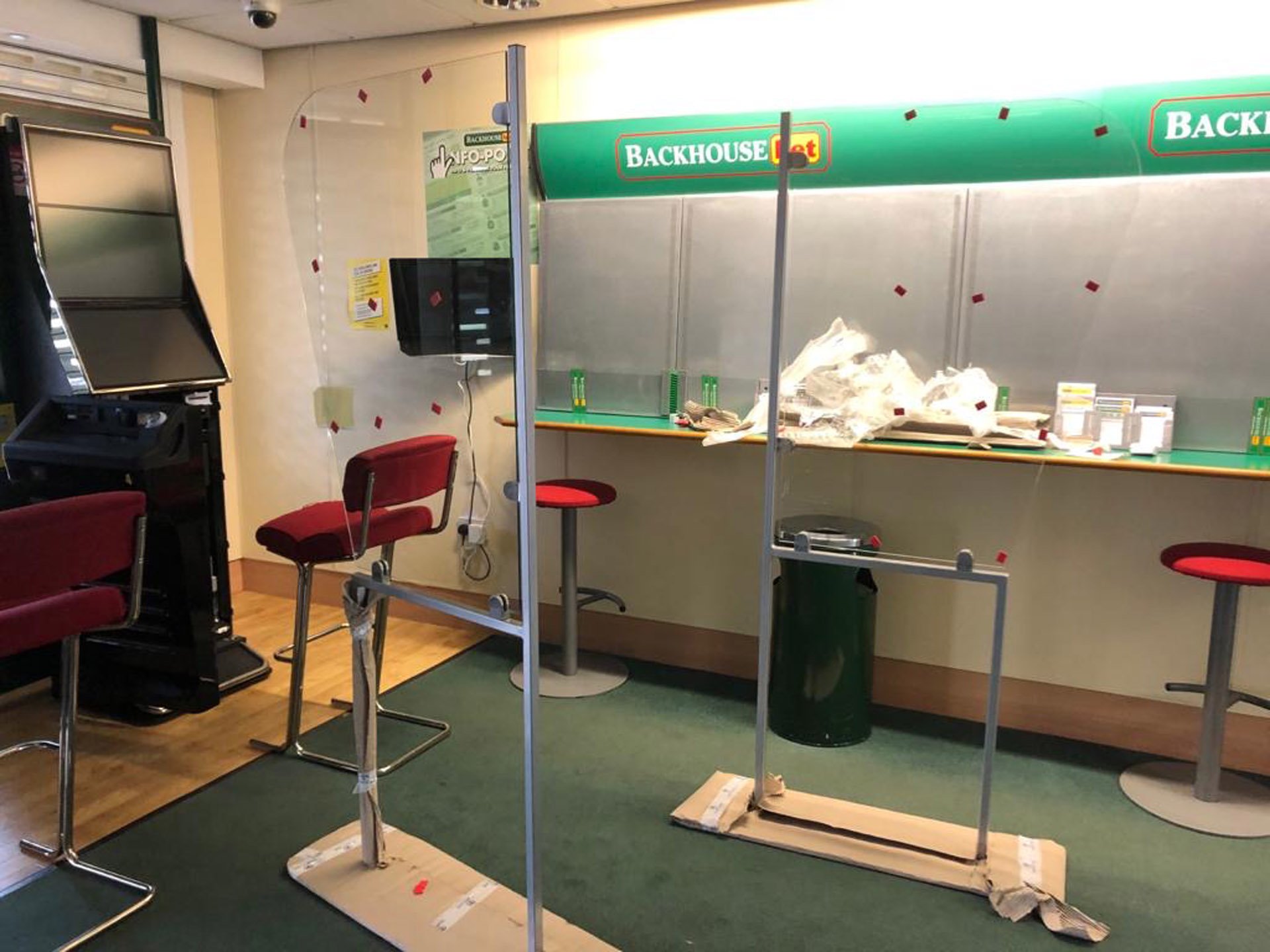 Backhouse Bet, Bristol 01