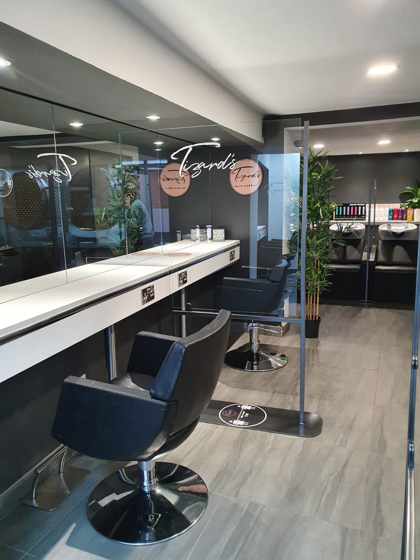 Tizard’s House of Hair & Beauty, Sunderland 04