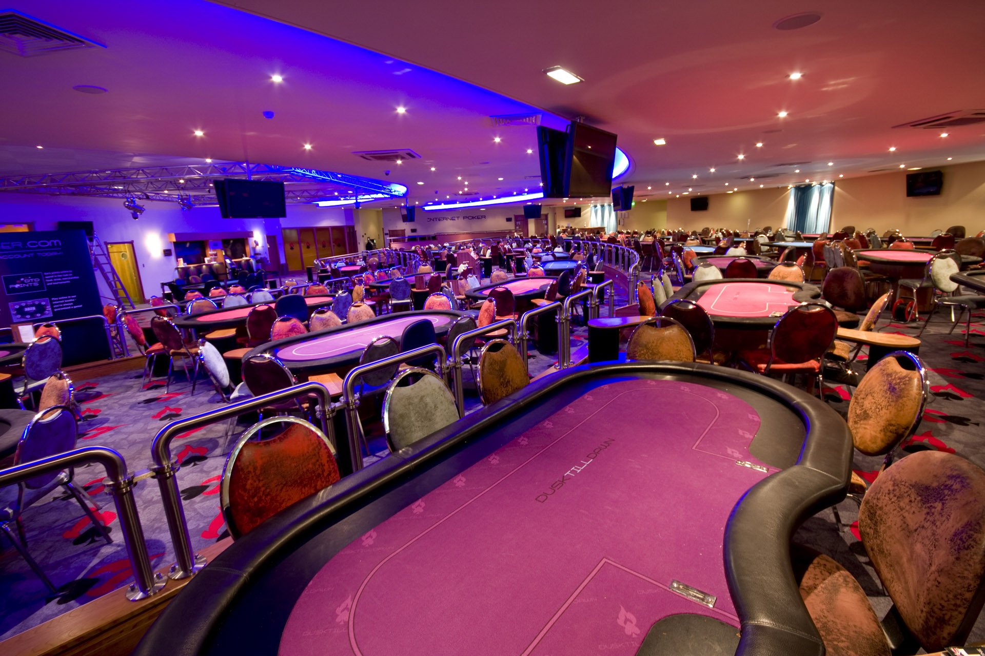 Dusk Till Dawn Poker 10