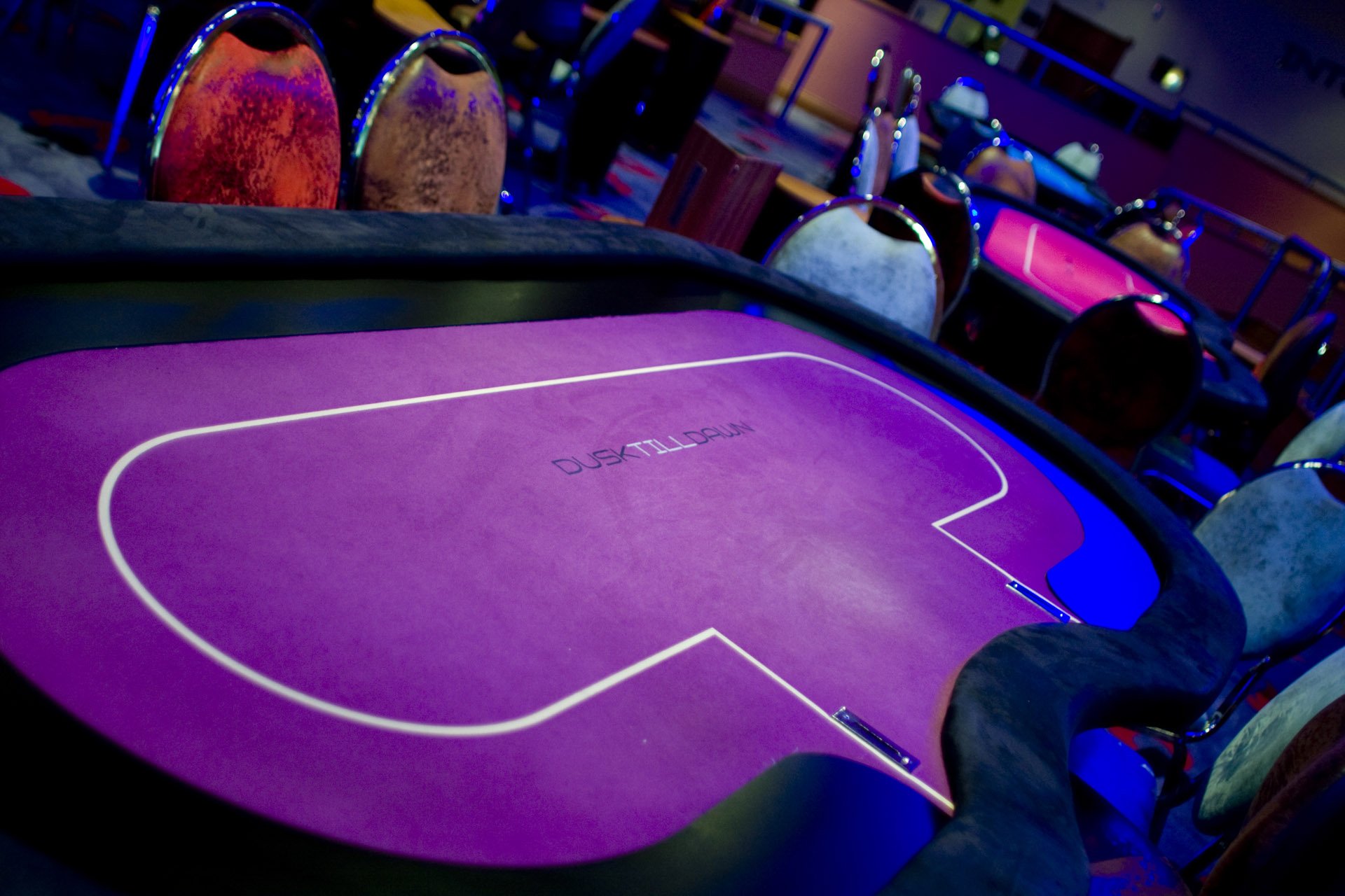 Dusk Till Dawn Poker 11