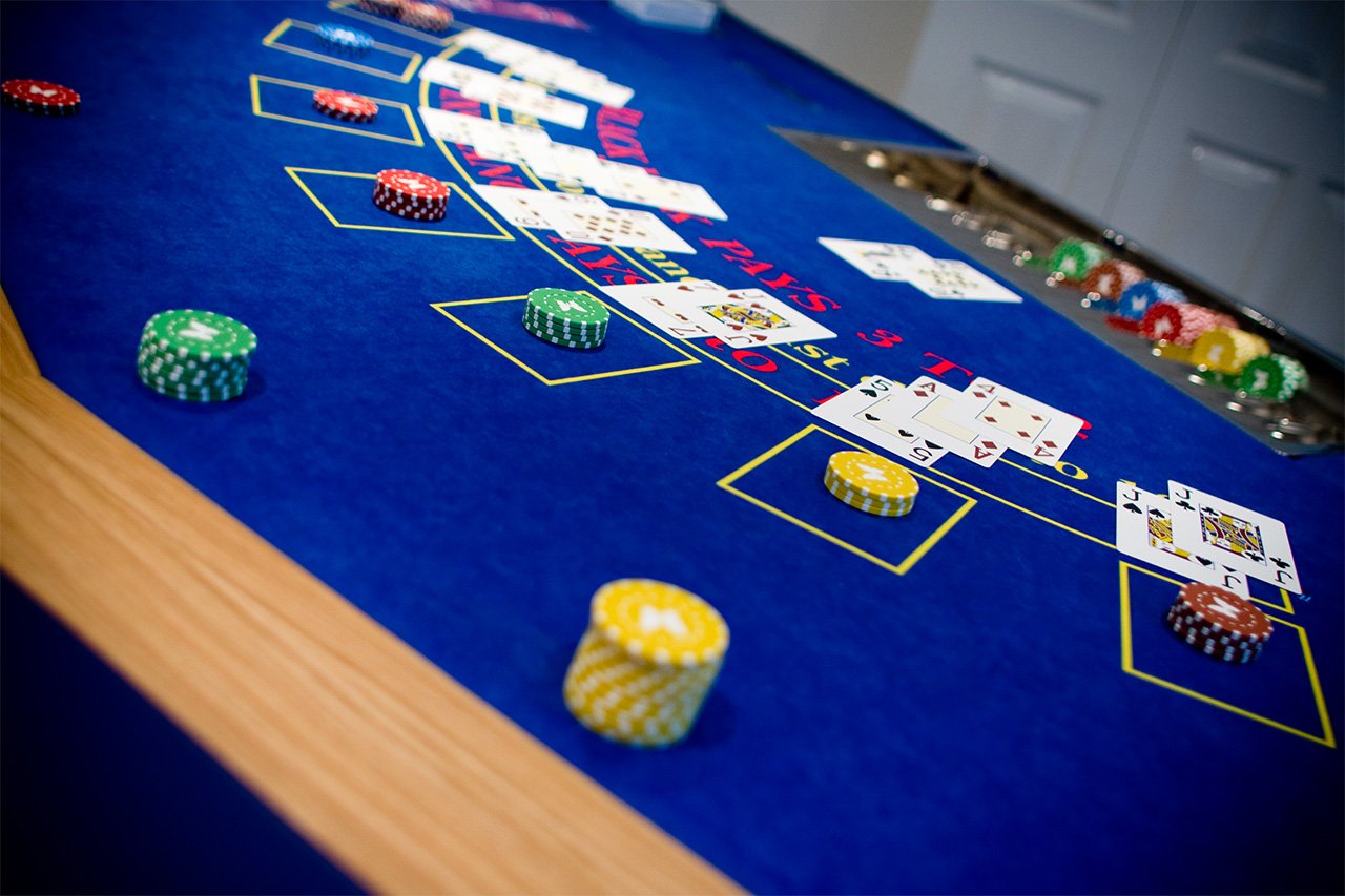 100% Plastic Playing Cards 07